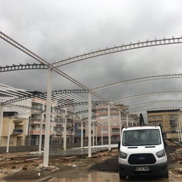 Buca Kapalı Pazaryeri